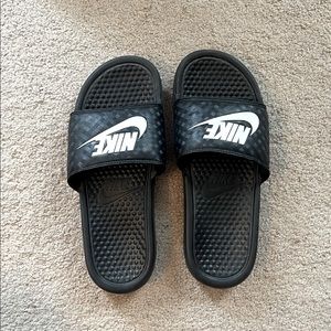 nike slides